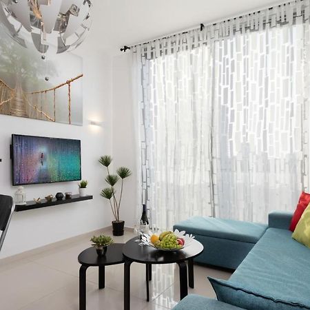 Stylish 1Br Flat For 4 Ppl In Allenby By Holyguest Tel Aviv Buitenkant foto