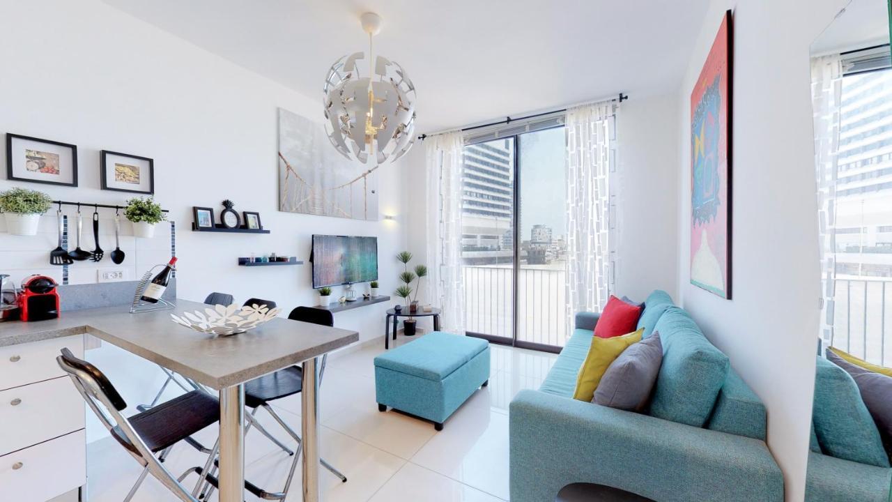 Stylish 1Br Flat For 4 Ppl In Allenby By Holyguest Tel Aviv Buitenkant foto